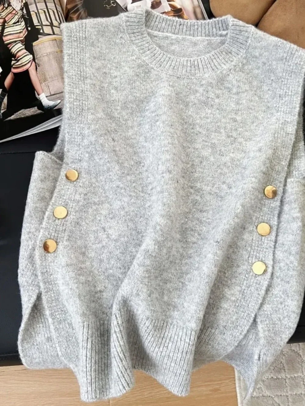 New Fashion Women's Loungewear Style Commuter Layering Solid Color Golden Button